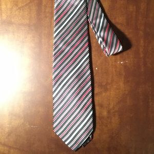 Men’s striped tie!